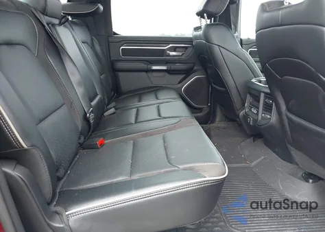 2024 Ram 1500 Laramie 4X4 5'7 Box z USA, uszkodzony, nr VIN 1C6SRFJT1RN143105